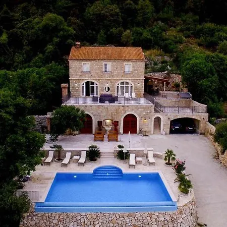 Stone Rose Villa Lovorno