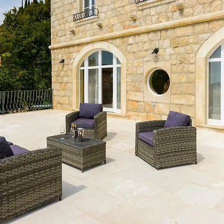 Stone Rose Villa